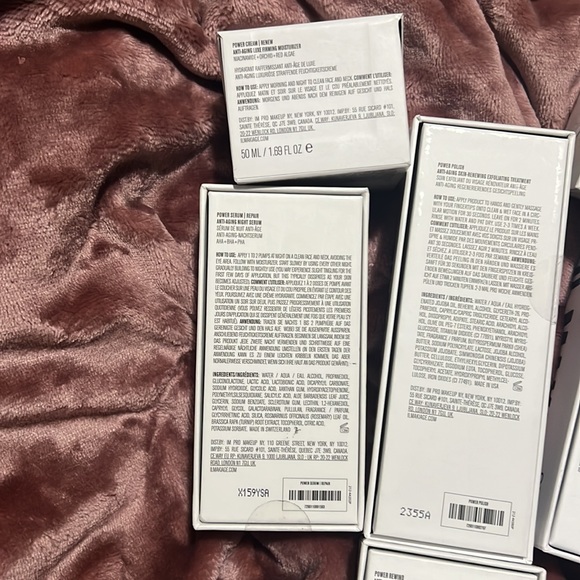 IL MAKIAGE SKIN CARE BUNDLE ✨ - Picture 6 of 8